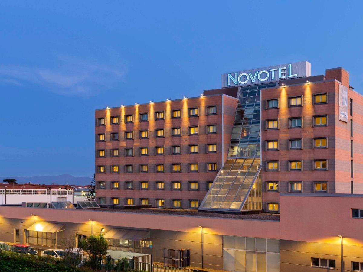 Novotel Caserta Sud Экстерьер фото