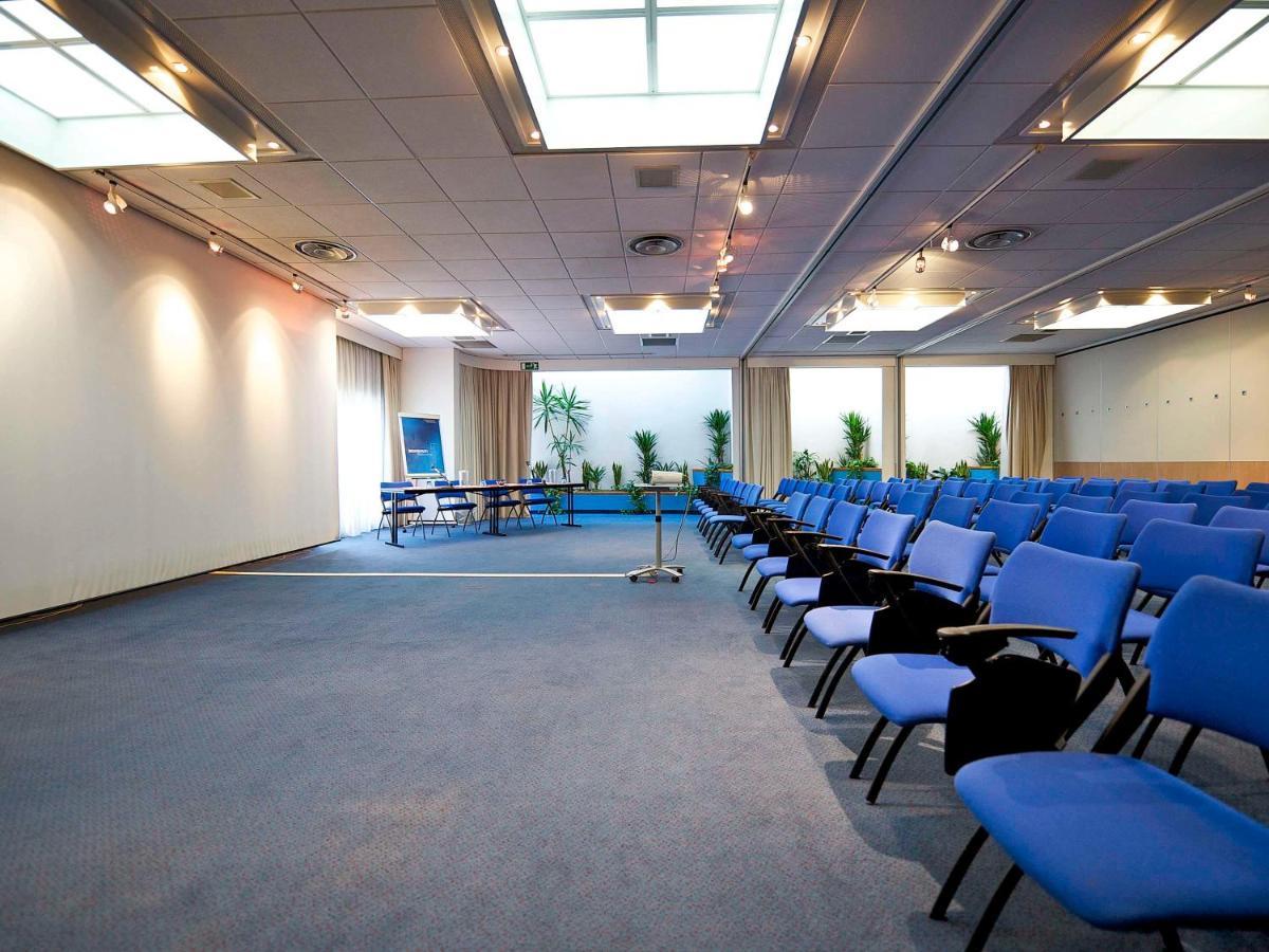Novotel Caserta Sud Экстерьер фото