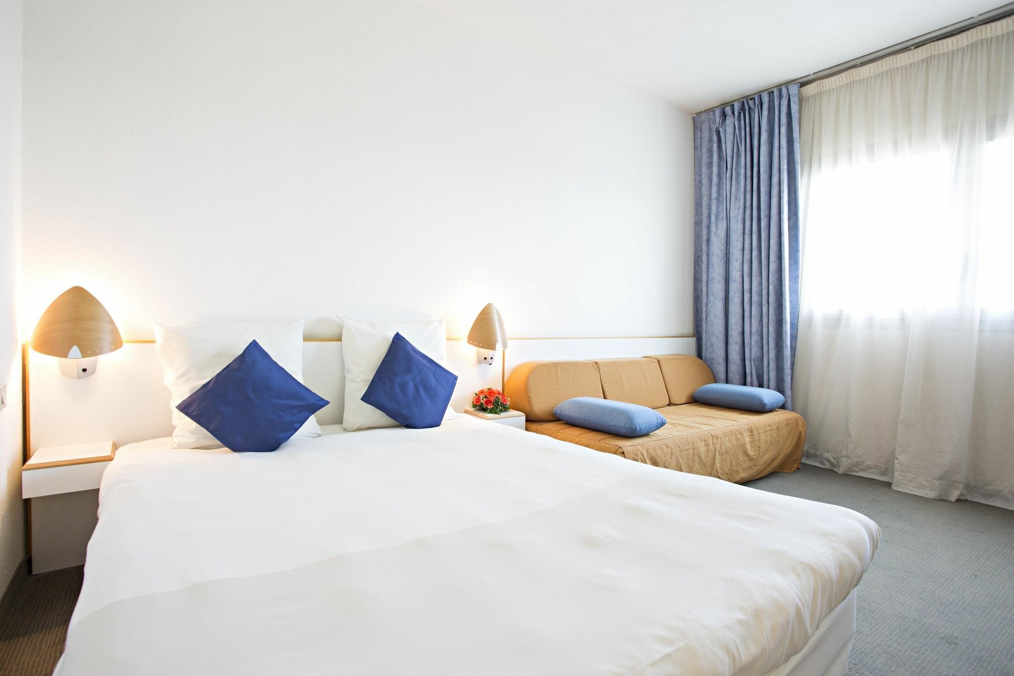 Novotel Caserta Sud Экстерьер фото