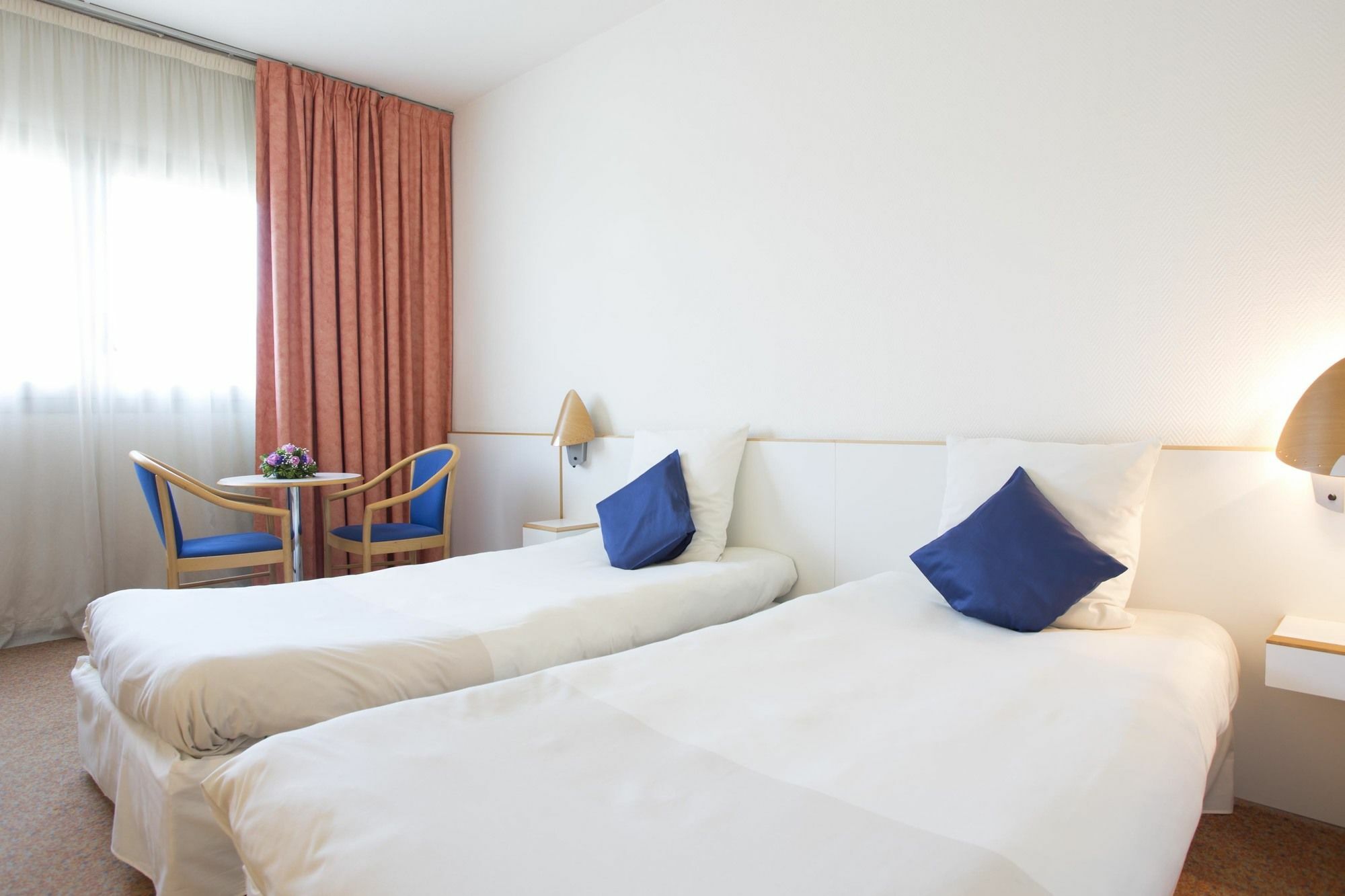 Novotel Caserta Sud Экстерьер фото