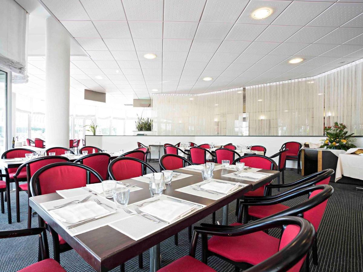 Novotel Caserta Sud Экстерьер фото